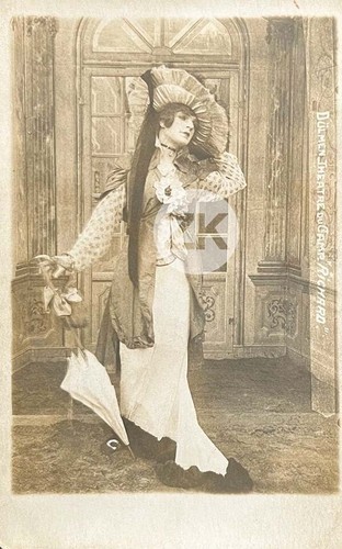 Pierre richard willm - richard, travesti