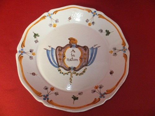 Assiette en faience de - en,