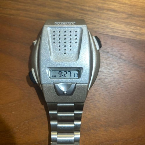 Montre seiko digital silver - montre,