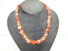 Collier Vintage de Perles en Agates / Cornaline
