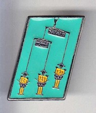 RARE PINS PIN'S .. AGRICULTURE