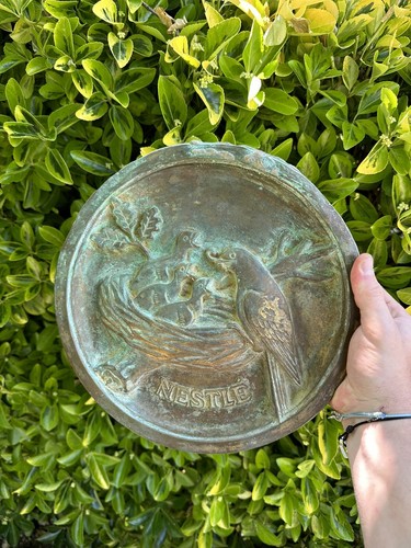 Nestlé plaque bronze - &,