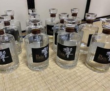 Bouteille vide Hibiki 21 ans