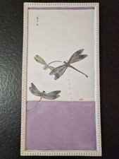 Fabienne Jouvin (née en 1962) Plaque en faience à décor de libellules 1999 "Liu"