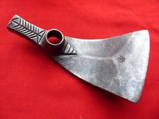 belle herminette décorée