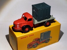 Berliet plateau et container -