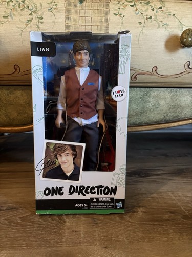 Hasbro one direction - one,