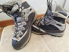 Chaussures De Randonnée De Marque Asolo Modele 6B+GV Taille 42