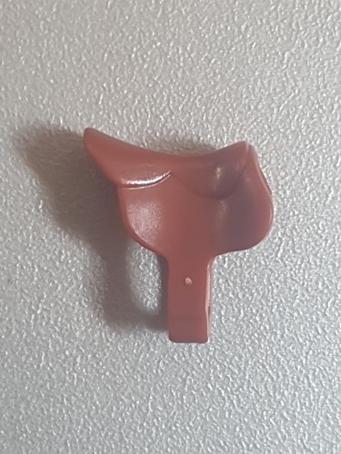 Selle marron clair - clair, moyen-Âge