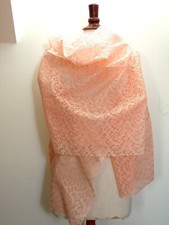 COUPON de DENTELLE DE CALAIS SAUMON 84 cmx200 cm