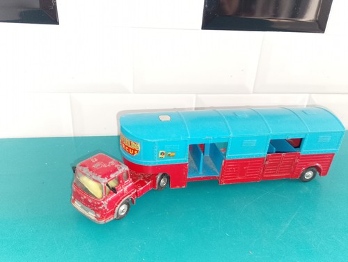 1406264 camion corgi toys