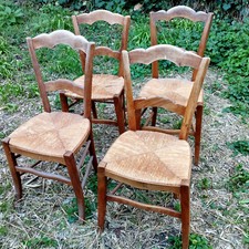 Chaises d'église authentiques