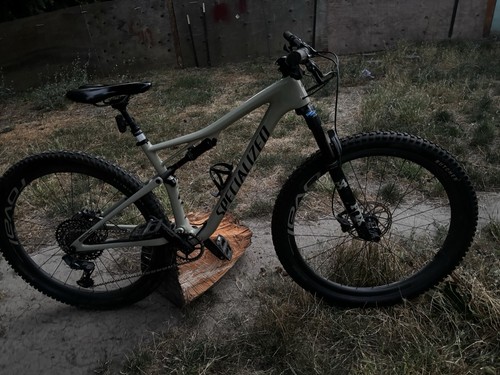 2022 specialized works epic - 2022,