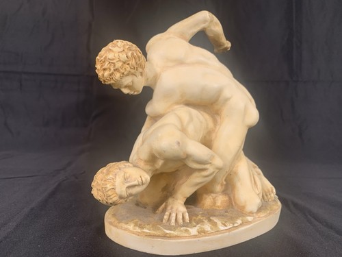 Sculpture lutteurs grecs - de,