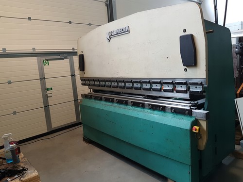 Presse plieuse cnc - presse,