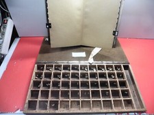 Lot 2 PTT - Boite chiffres tampons dateur et trieur timbres