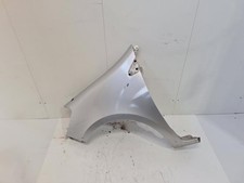 Aile avant gauche RENAULT CLIO 3 PHASE 1 631014270R
