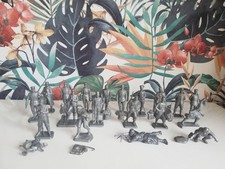  Figurines mokarex  14-18  