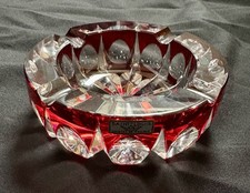 Cendrier overlay rouge en cristal de Saint Louis mod5, authentique Très Bon État
