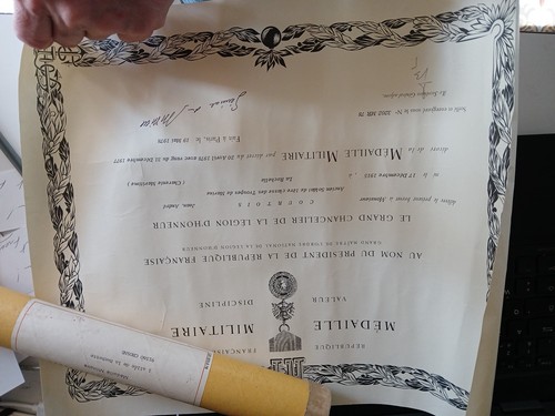 Diplôme médaille militaire - médaille,
