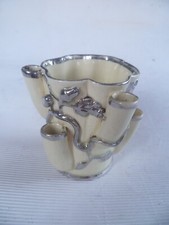 ANCIEN PETIT VASE PIQUE FLEURS FAIENCE LANGEAIS