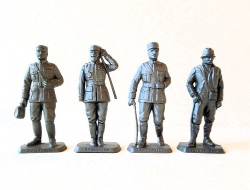 Figurines mokarex guerre - ,