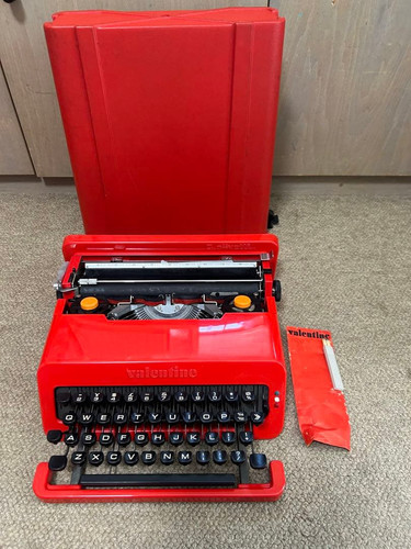 Olivetti valentine typewriter - olivetti,