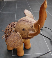 Ancienne Lampe Veilleuse Vintage En Noix De Coco Sculptée