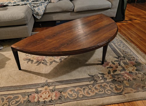 Danish rosewood half moon - rosewood,