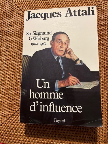 3819501 homme d influence - 3819501, d'influence