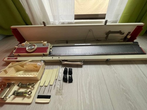 Machine tricoter - machine,