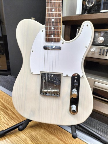Guitare électrique fender - guitare,