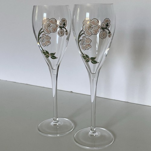 Perrier jouet champagne flutes - champagne,