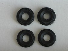 CORGI - 4 Pneus noirs striés Corgi Toys, Camions 50's/60's, Bedford, 19 x 8 x 4