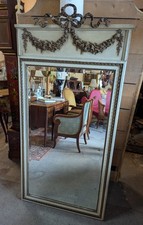 Grand miroir de trumeau de style Louis XVI
