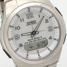 Montre solaire CASIO