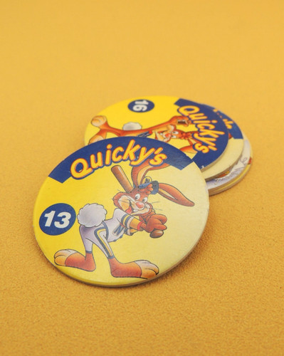 Quicky nesquik pogs caps - quicky's,