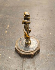 mascotte de radiateur : singe