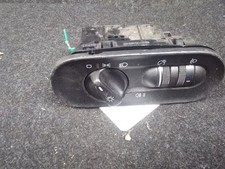 INTERRUPTEUR D'ECLAIRAGE VW Sharan (7M8/M9/M6) MPV 1.9 TDI 110 (AFN) 1999