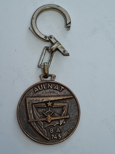 Porte clefs base aérienne 745 - porte,