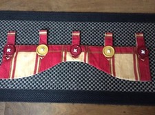 RIDEAU CANTONNIÈRE Designer Archive rouge et jaune boutons oversize à carreaux