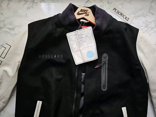 Sample nike soulland friday - nike,