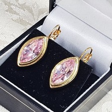 boucles d'oreille dormeuses