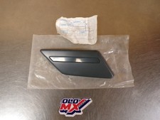 Enjoliveur garde boue avant gauche Peugeot 125 SV 1172285100