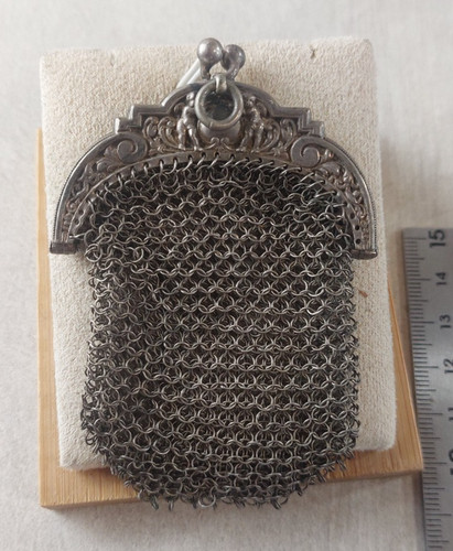 Ancien porte monnaie - /, bourse