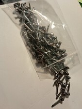 Lot 100 anciens clous  21 mm fer forgé Tête Carrée serrure Porte Déco