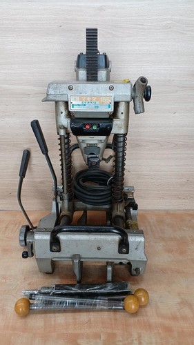 Makita 7305 mortaiseuse - makita,