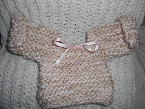 Pull tricoté main réplique - main,