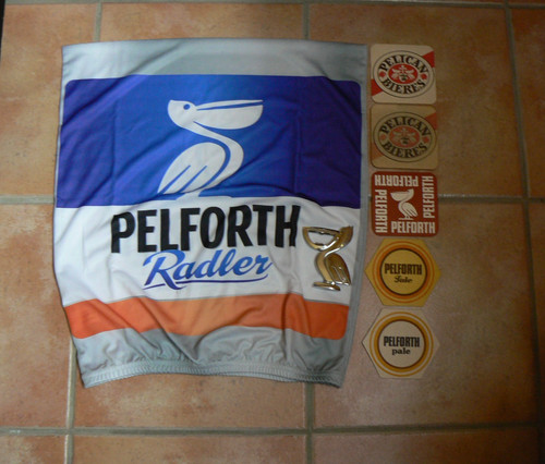 Lot bière pelforth couvre - lot,