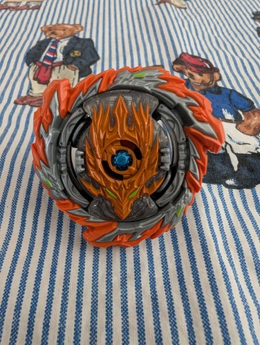 Hasbro beyblade burst surge - hasbro,